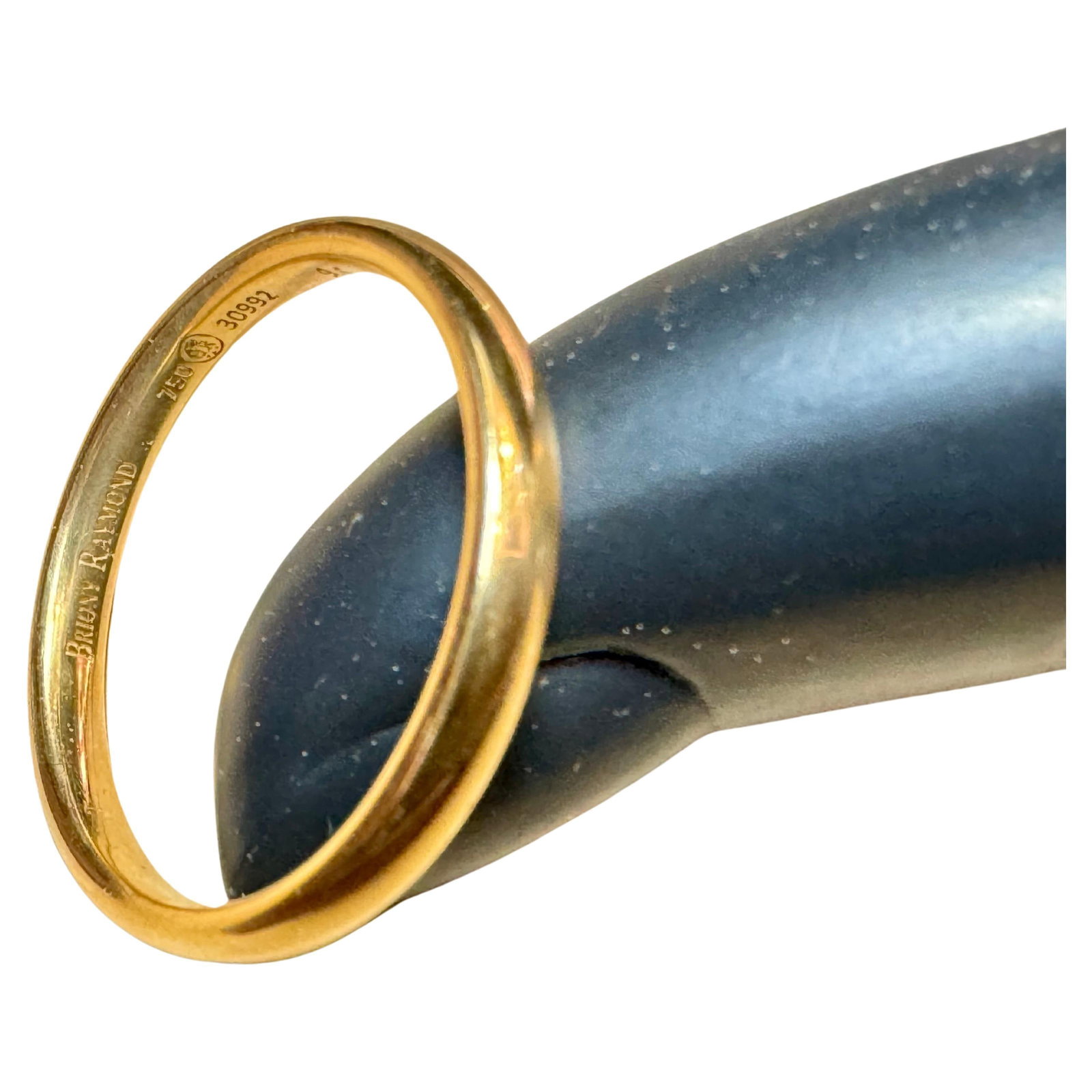 18 Karat Yellow Gold Half Round Classic Wedding Band Solid Ring, Briony Raymond - 15