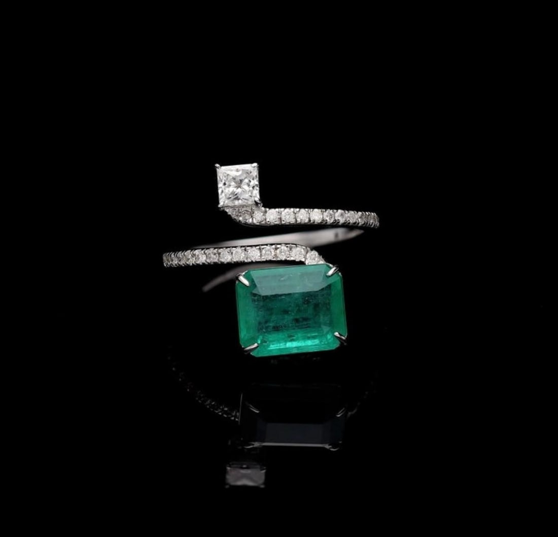 3.11 Ct Emerald Cut Emerald & 0.49 Ct Diamond Bypass Ring in 18 Kt Gold Size 6 - 13