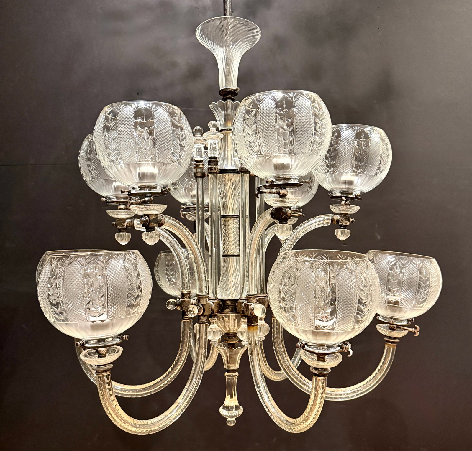 Early 20th Century Exquisite F. & C. Osler Style 12-Light Cut-Glass Chandelier - 3