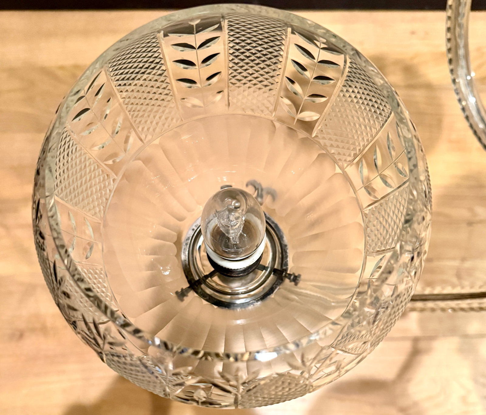 Early 20th Century Exquisite F. & C. Osler Style 12-Light Cut-Glass Chandelier - 5