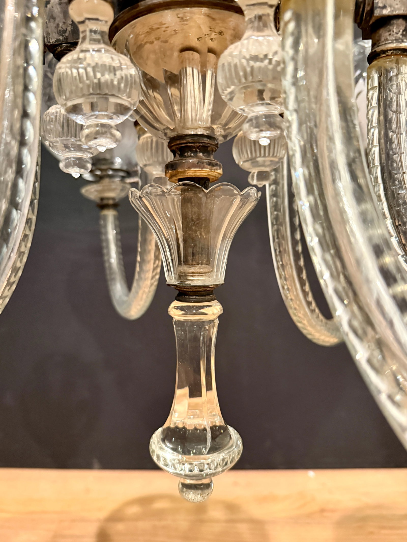 Early 20th Century Exquisite F. & C. Osler Style 12-Light Cut-Glass Chandelier - 9