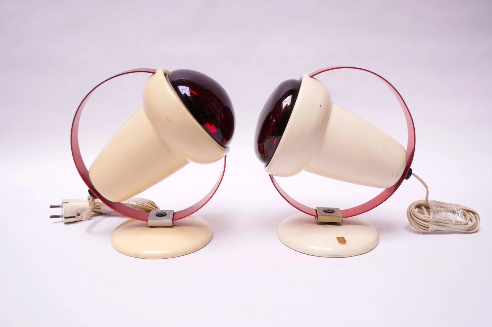 Set of "Infraphil" Heat Lamps / Sconces by Charlotte Perriand for Philips - 4