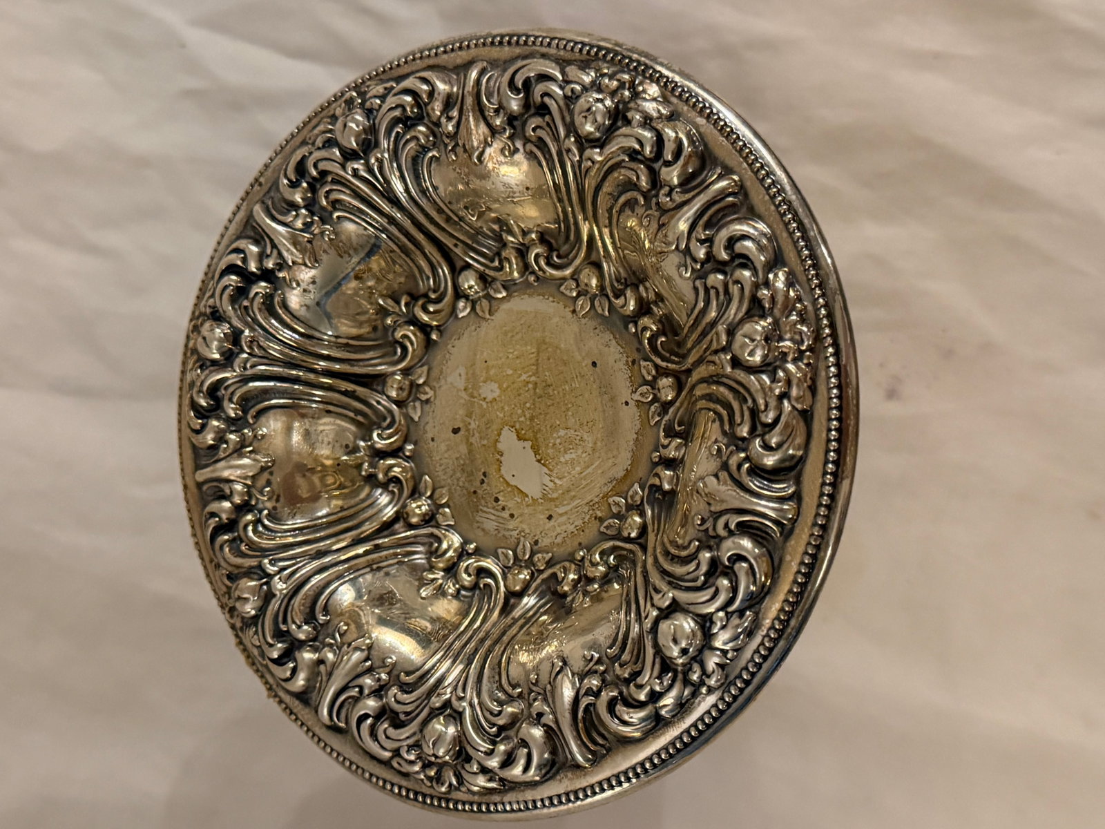 Antique Frank M. Whiting Footed Sterling Silver Dish With Floral Design - 2
