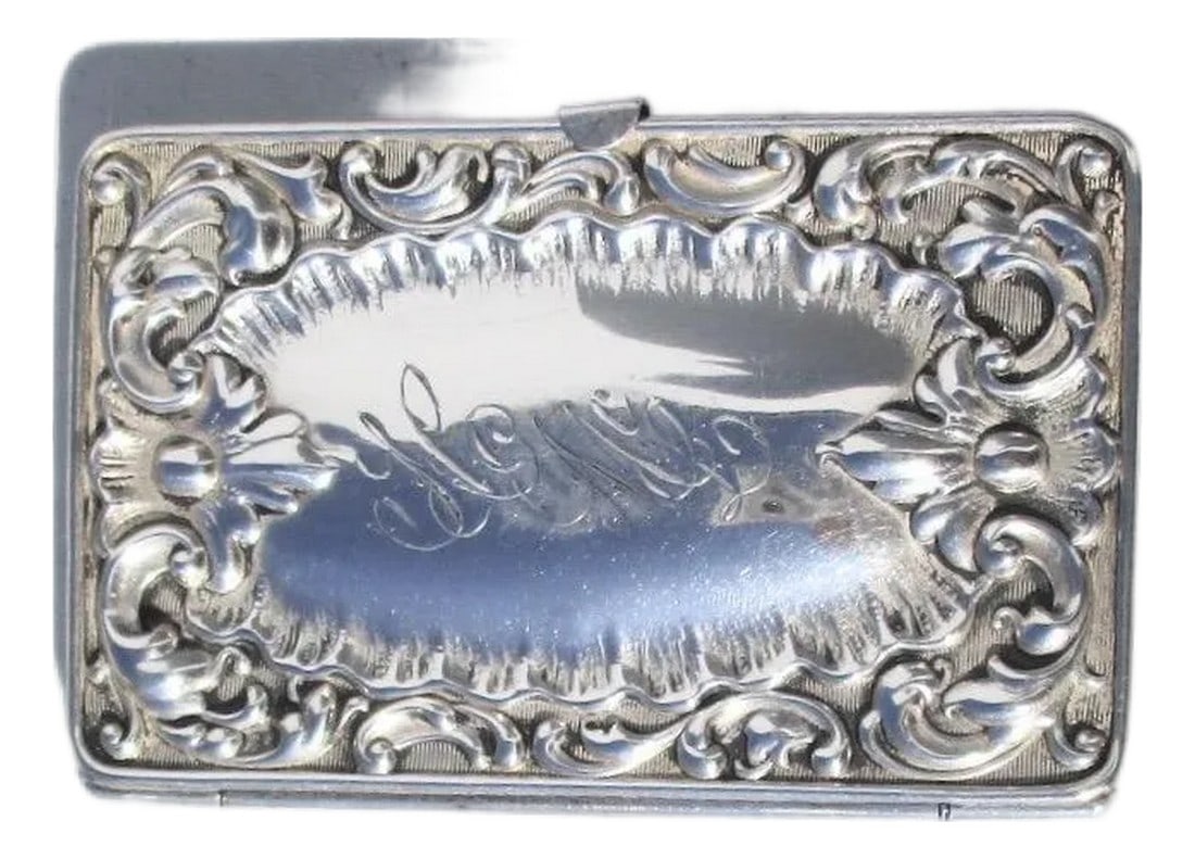 Victorian Sterling Silver Stamp Box (1 of 5)