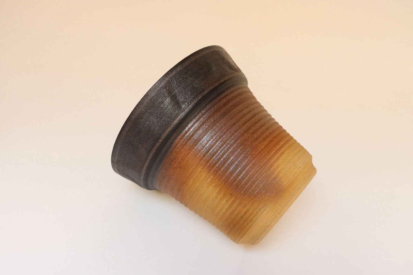 Mid-Century American Modern Ribbed Studio Pottery Planter Vase by Deanna Nichols - 6