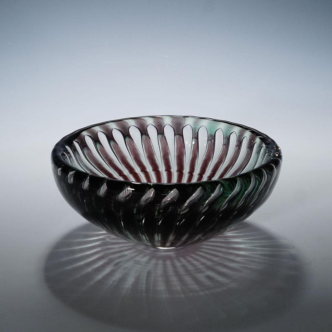 Rare Ariel Bowl by Edvin Oehrstroem for Orrefors, Sweden 1953 - 2