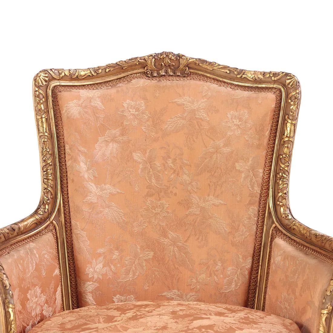 Late 19th Century Pair of French Louis XV Style Carved and Giltwood Bergere Chairs - 4
