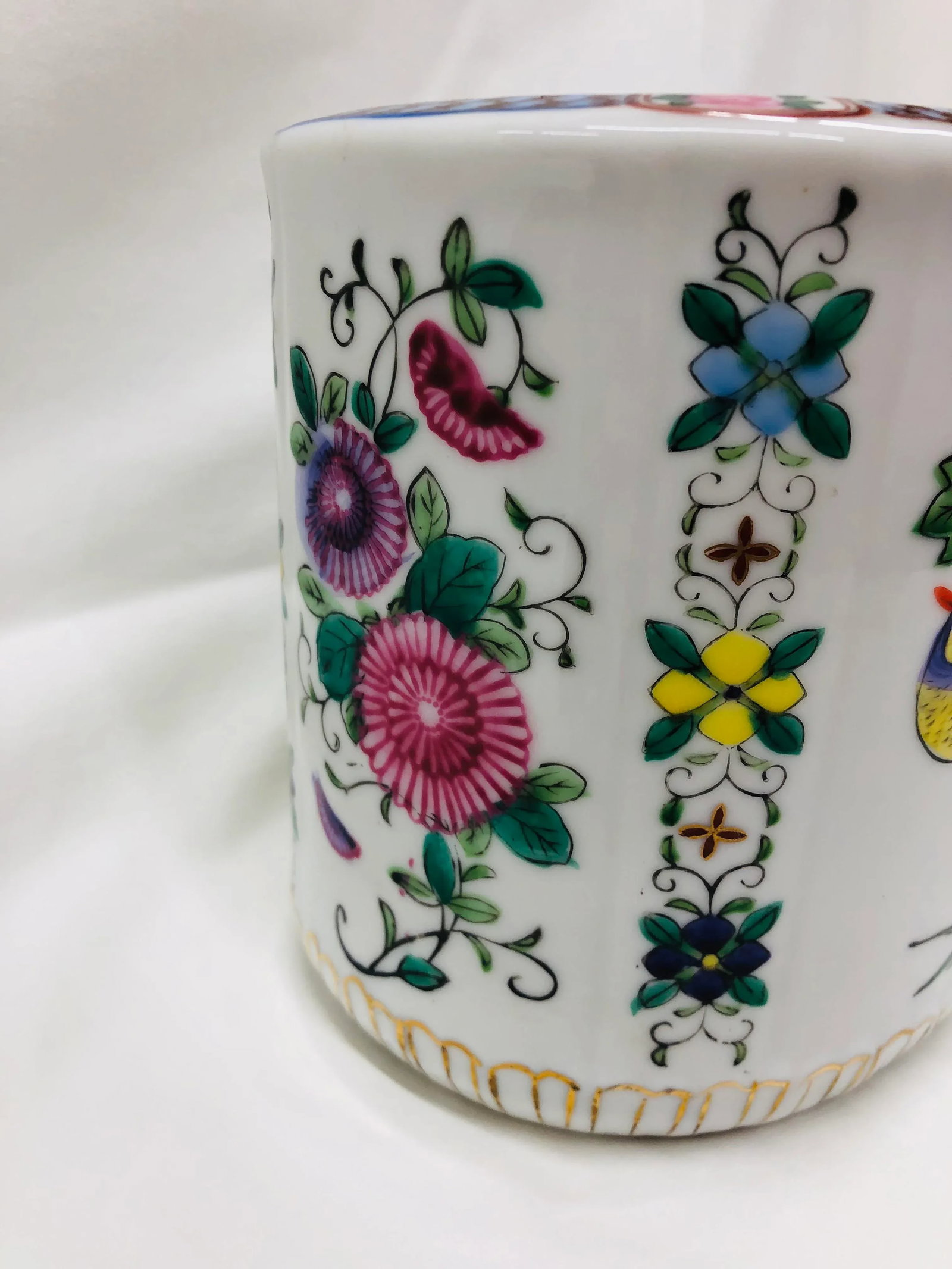 Mid Century Hand Painted Floral/Bird Design Cachepot - 4