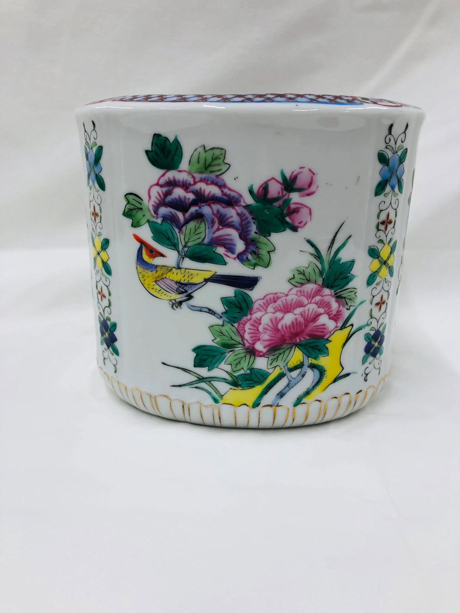 Mid Century Hand Painted Floral/Bird Design Cachepot - 9