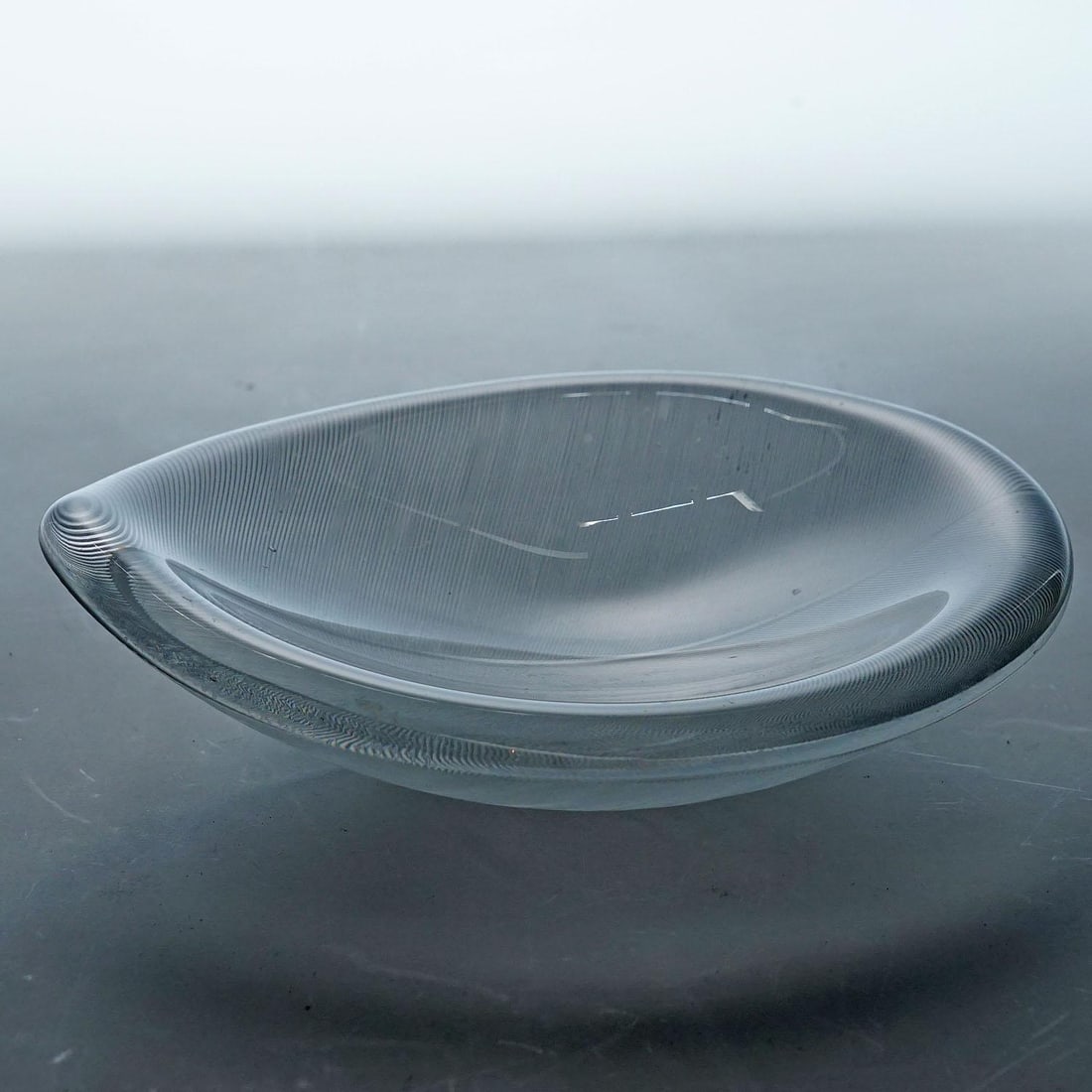 Large Vintage Art Glass Bowl by Tapio Wirkkala for Iittala 1950s - 4