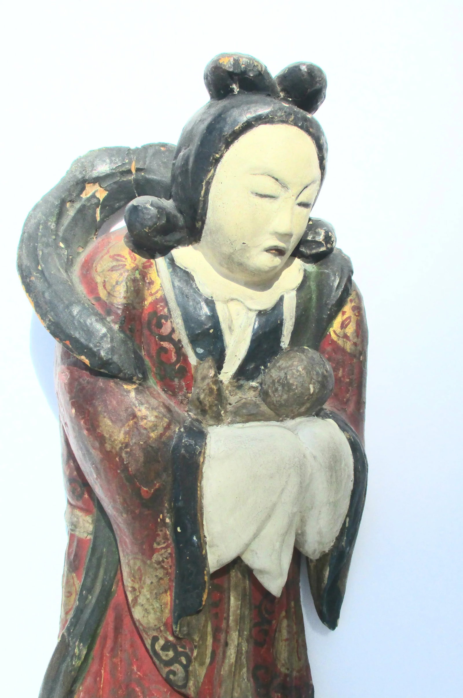 Antique Wooden and Polychromed Japanese Mother and Child - 3