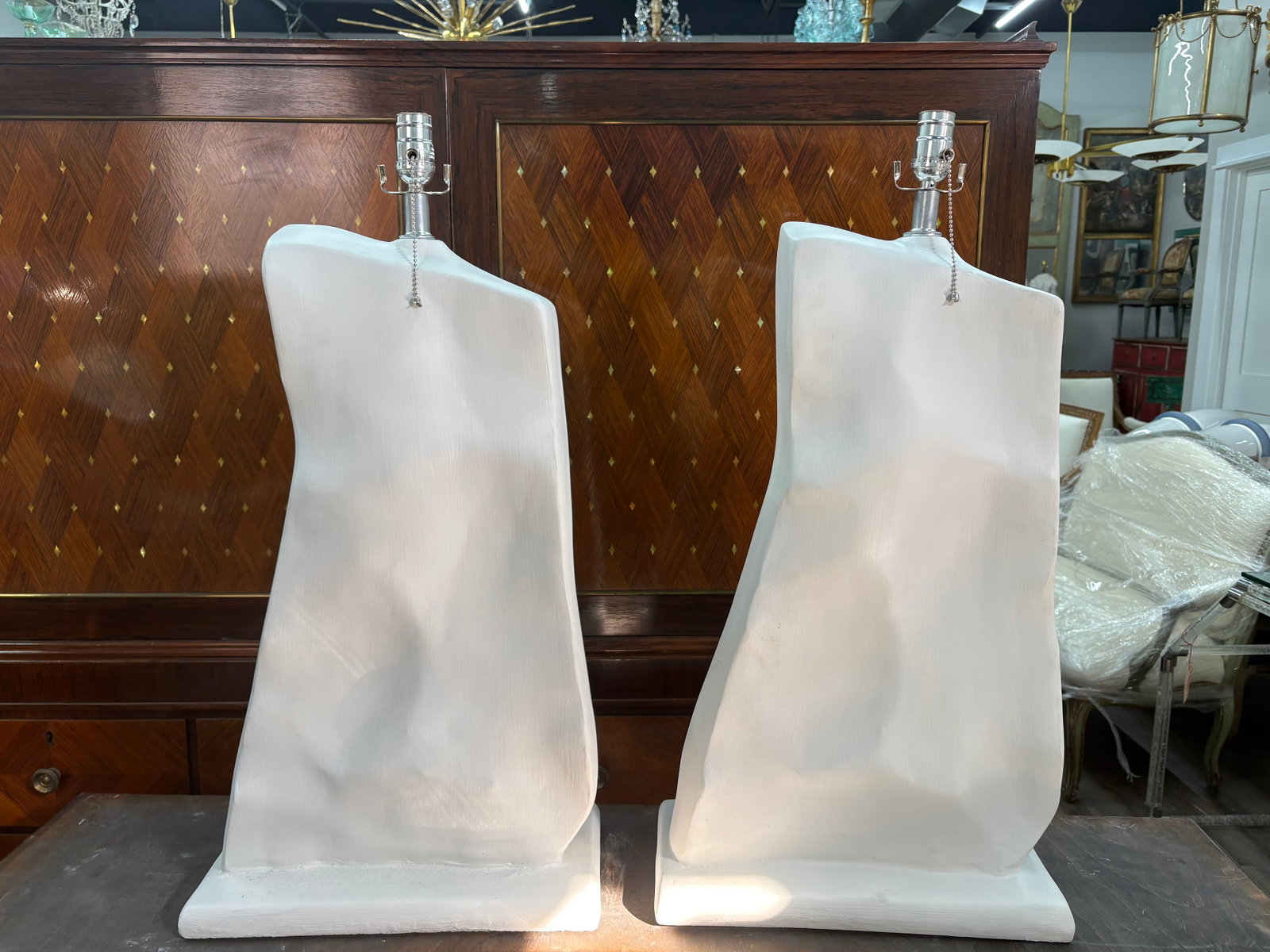 1950s Pair of French Modern Plaster Lamps - 2
