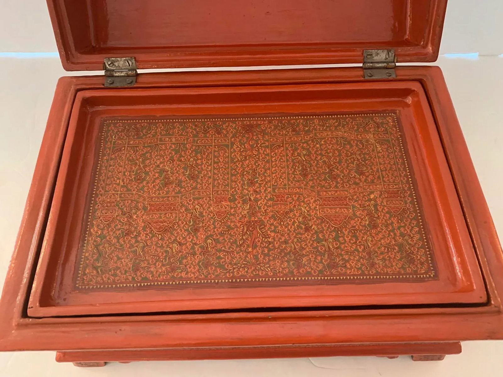 Coral Hand Painted Laquered Asian Dome Box - 3