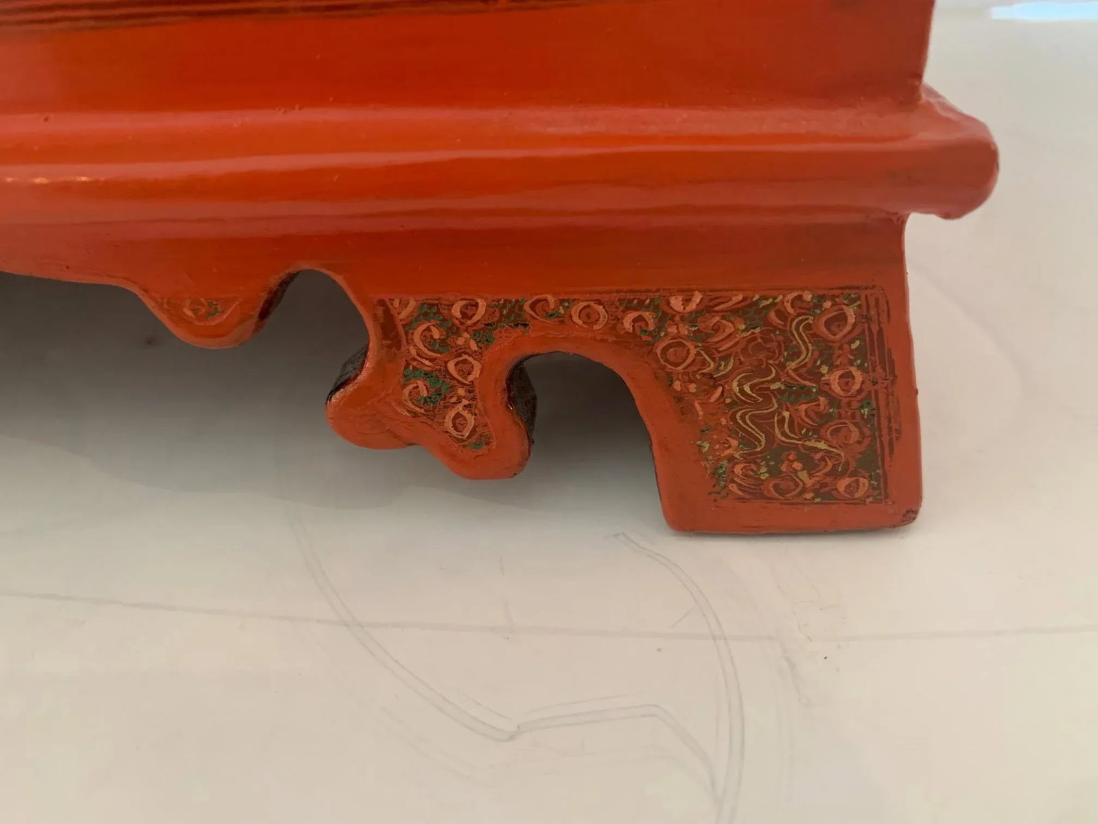 Coral Hand Painted Laquered Asian Dome Box - 7
