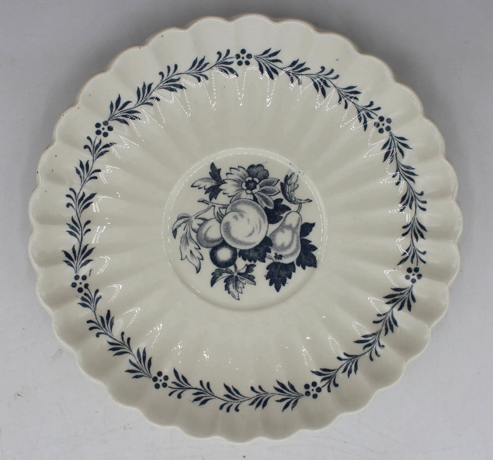 Mid-20th Century Set of 6 Demitasse Cups & Saucers - 3