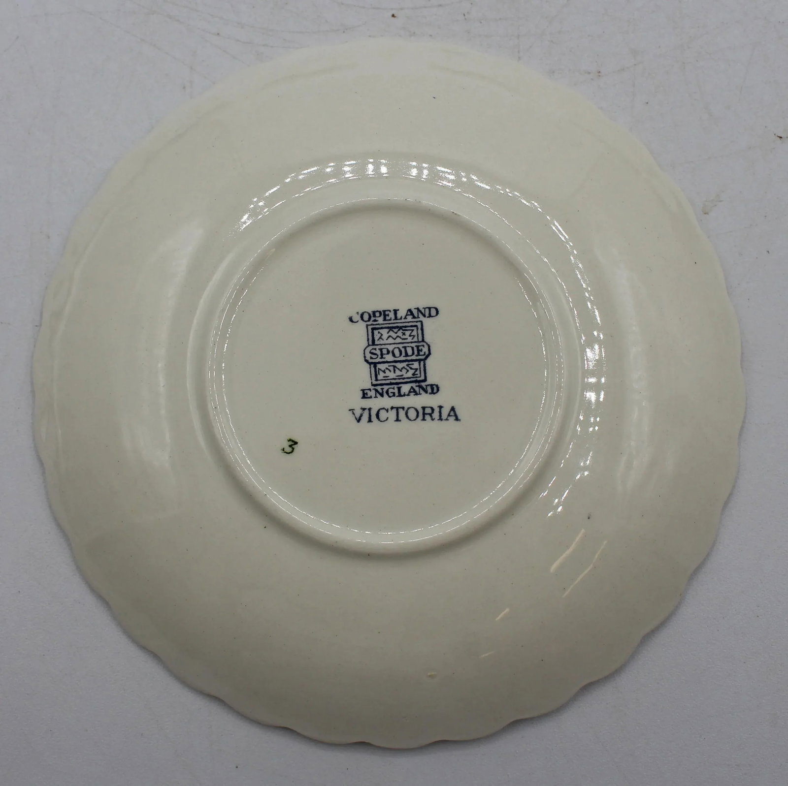 Mid-20th Century Set of 6 Demitasse Cups & Saucers - 5