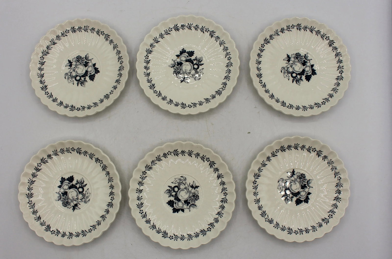 Mid-20th Century Set of 6 Demitasse Cups & Saucers - 6
