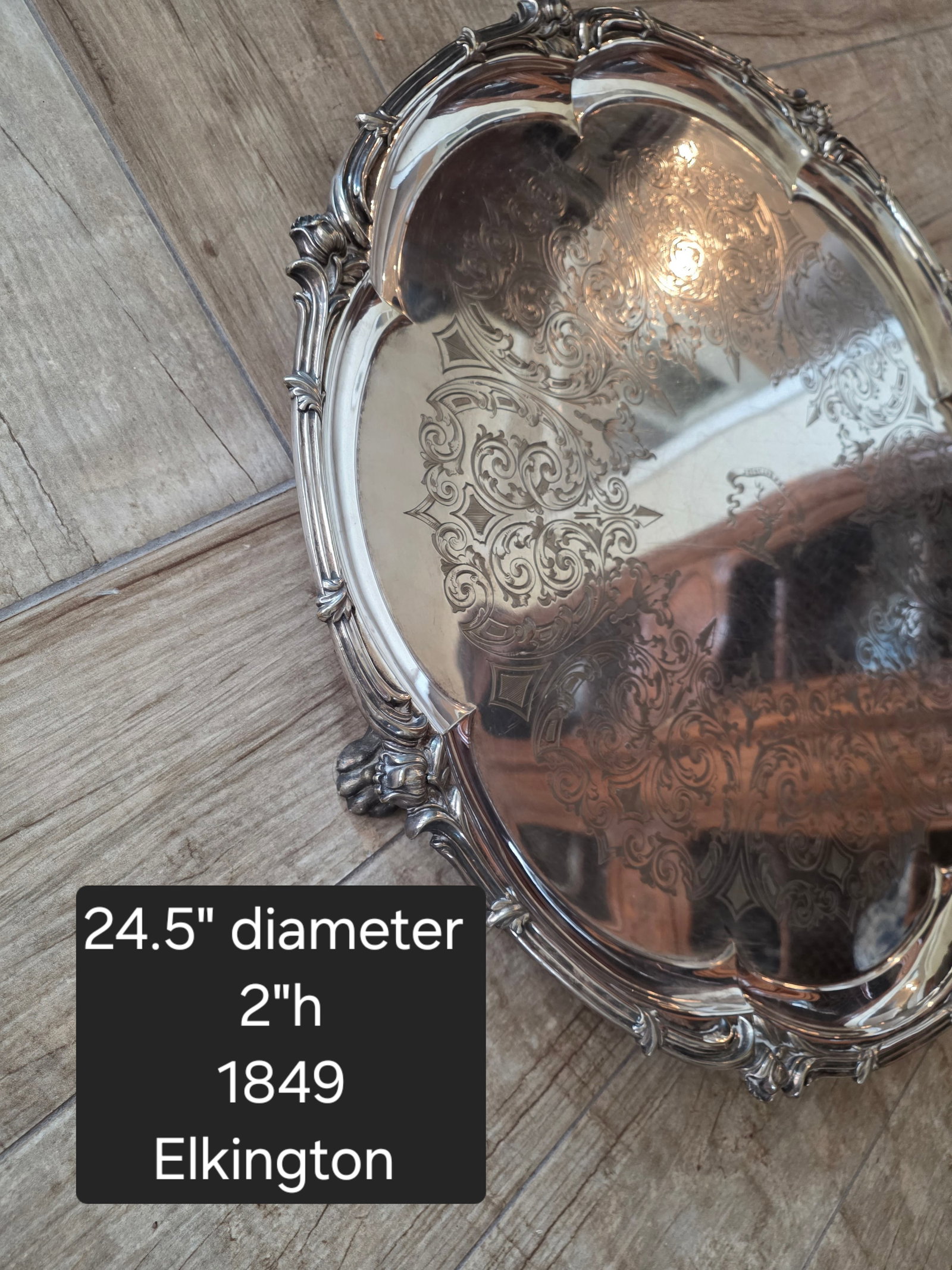 Beautiful Antique Elkington Silverplated Round Tray - 2