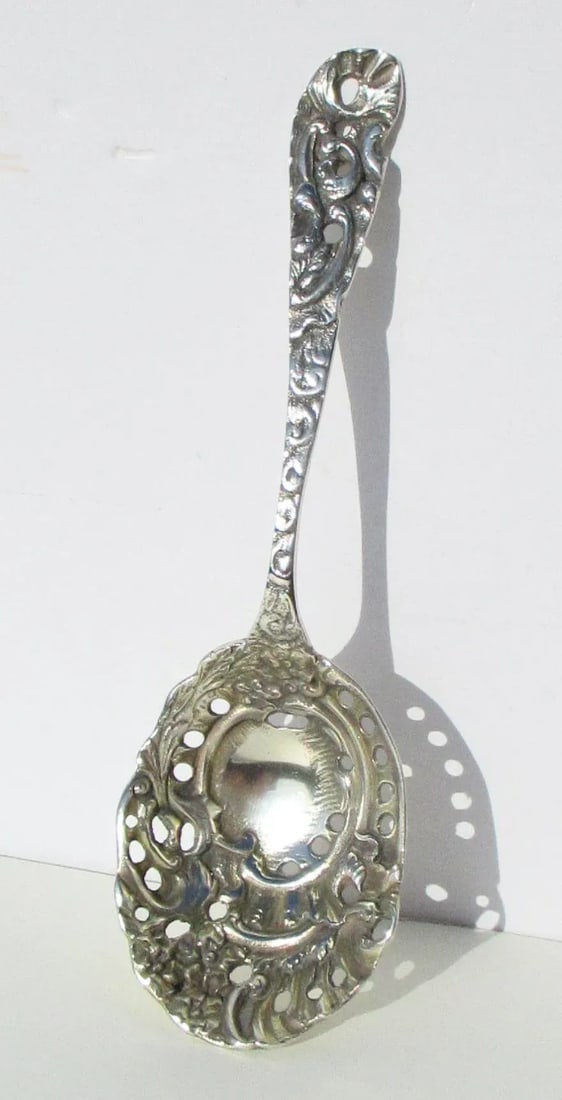 Vintage Sterling Silver Beaux Art Slotted Berry Spoon - 7