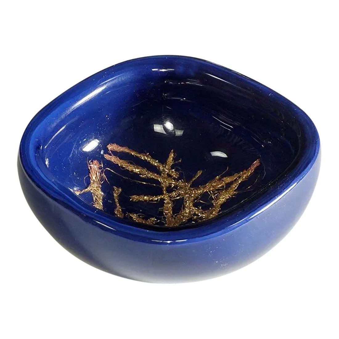 Giade Bowl by Tony Zuccheri for Venini, Murano 1964: Giade Bowl by Toni Zuccheri for Venini, Murano 1964 A bowl of the Giade series designed by Tony Zuccheri in 1964 and manufactured by Venini, Venice, Italy ca. 1960s. Multilayered glass with copper