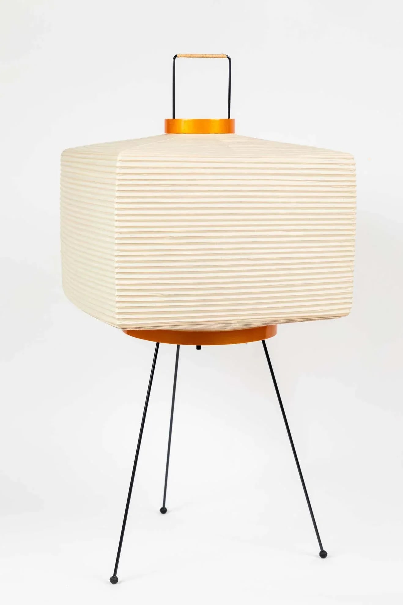 Akari Model 7a Light Sculpture by Isamu Noguchi - 2