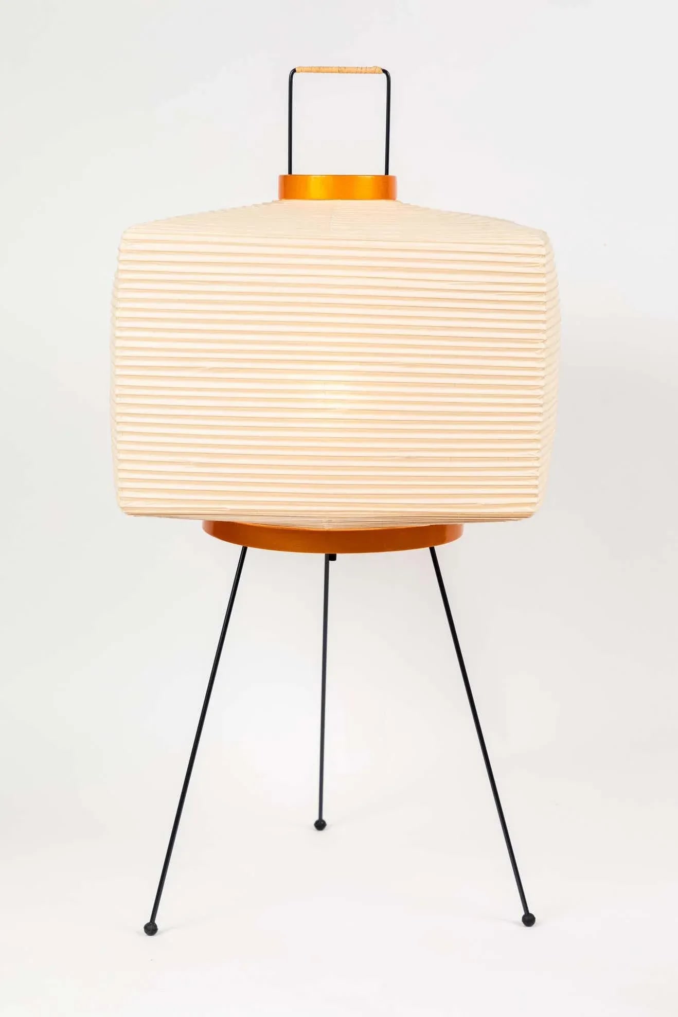 Akari Model 7a Light Sculpture by Isamu Noguchi - 7