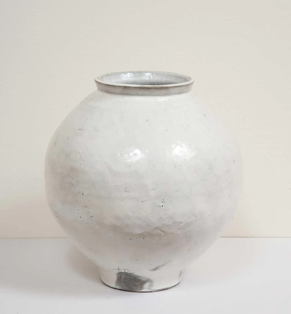 2021 "Moon Jar I" White, Hand Crafted Clay Vase by Sungwook Park (South Korea) - 2
