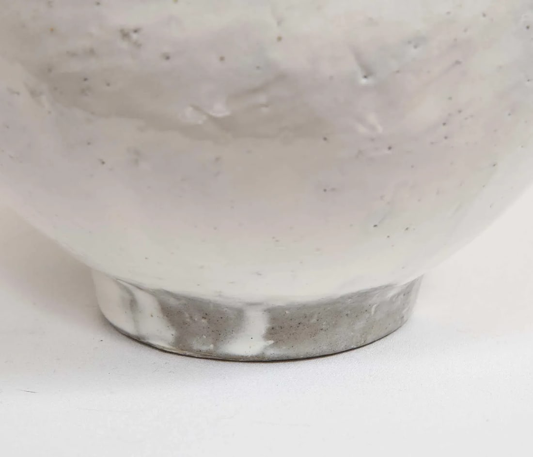 2021 "Moon Jar I" White, Hand Crafted Clay Vase by Sungwook Park (South Korea) - 7