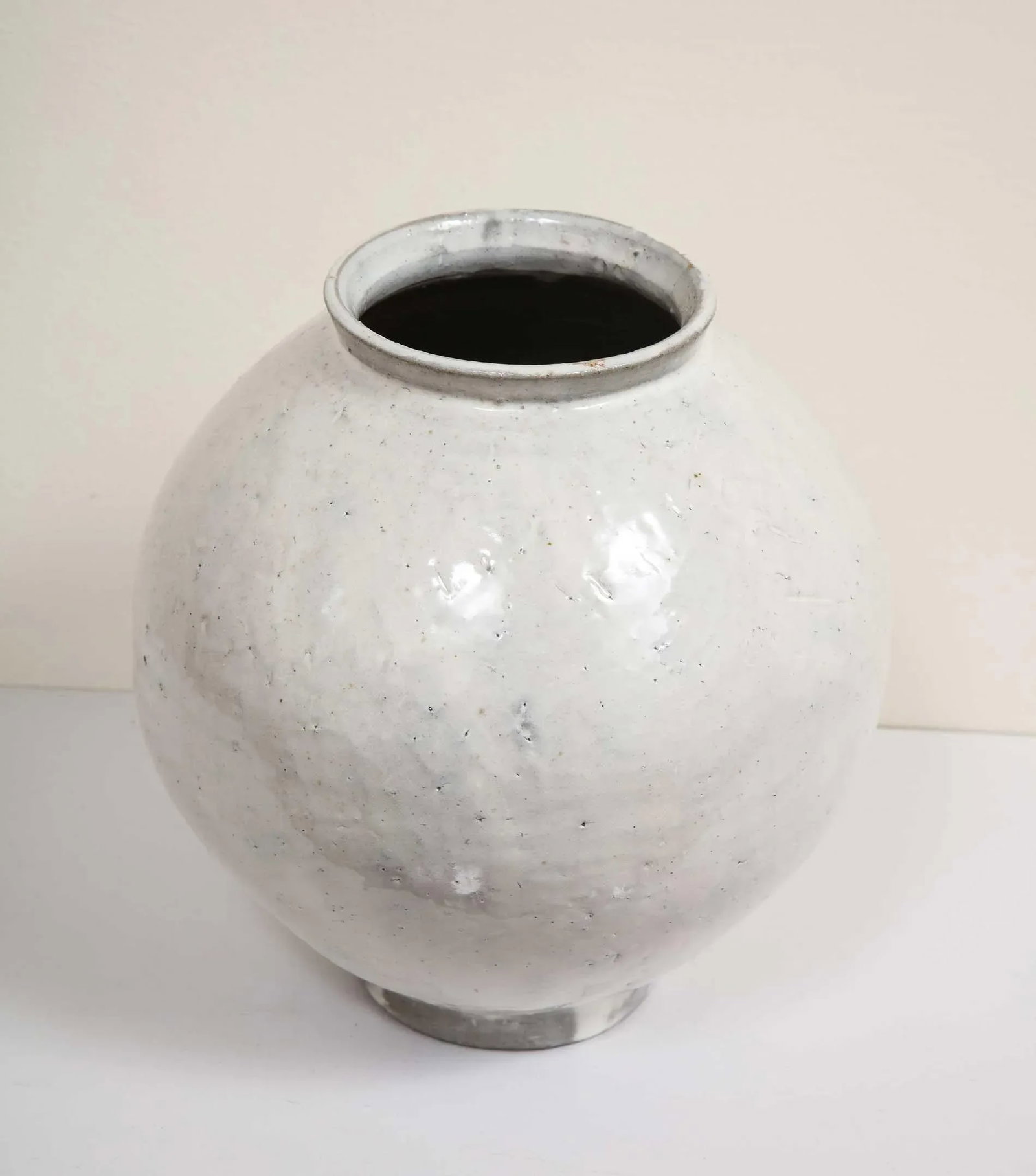2021 "Moon Jar I" White, Hand Crafted Clay Vase by Sungwook Park (South Korea) - 8