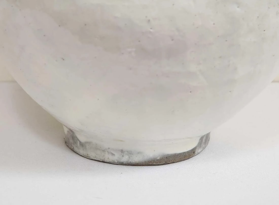 2021 "Moon Jar II" White, Hand Crafted Clay Vase by Sungwook Park (South Korea) - 4