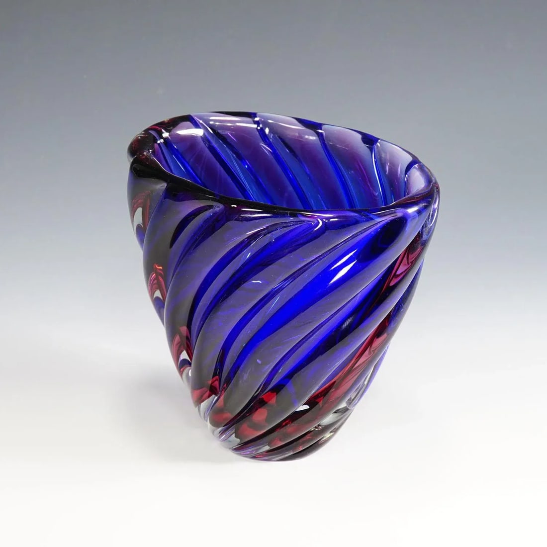 Archimede Seguso Murano Ribbed Sommerso Vase 1950s - 2