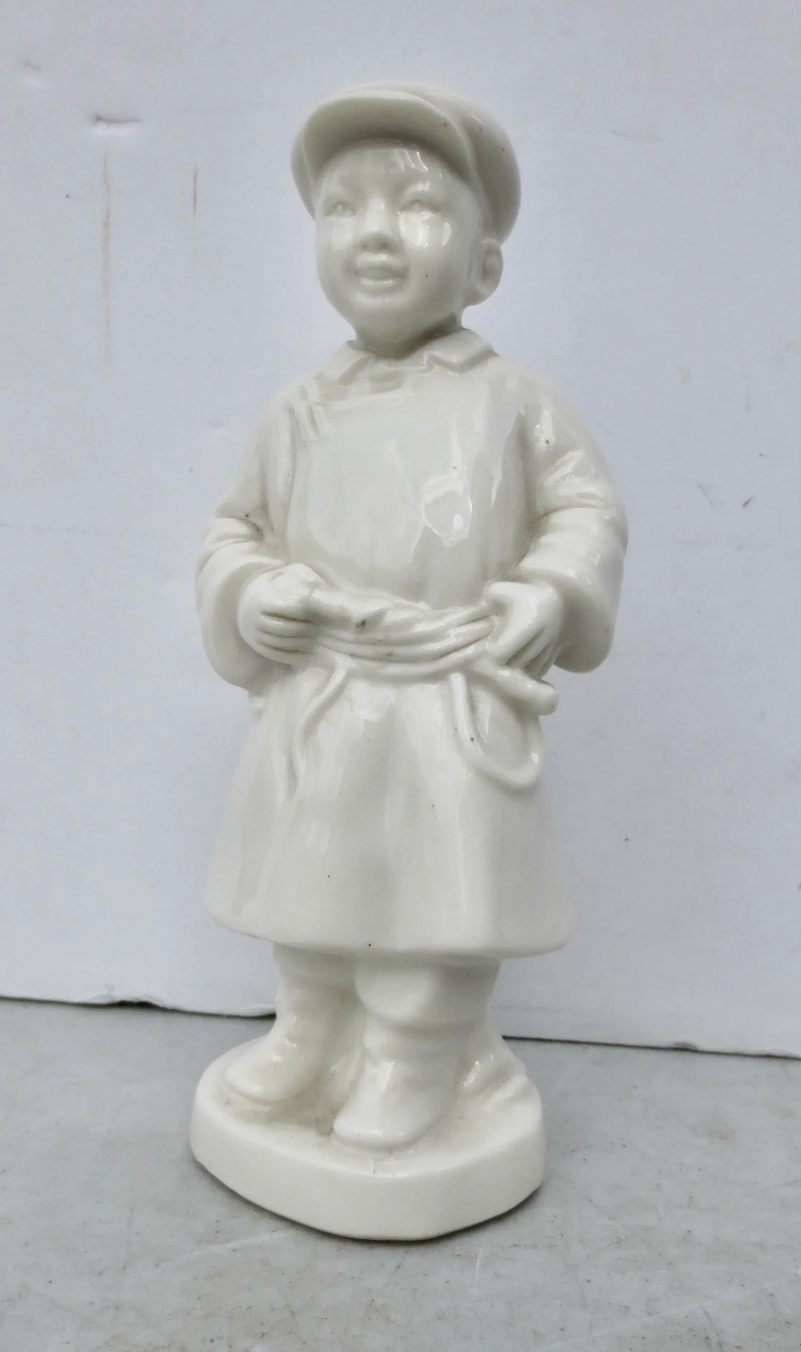 1980s Chinese Peoples' Republic Porcelain Boy - 8