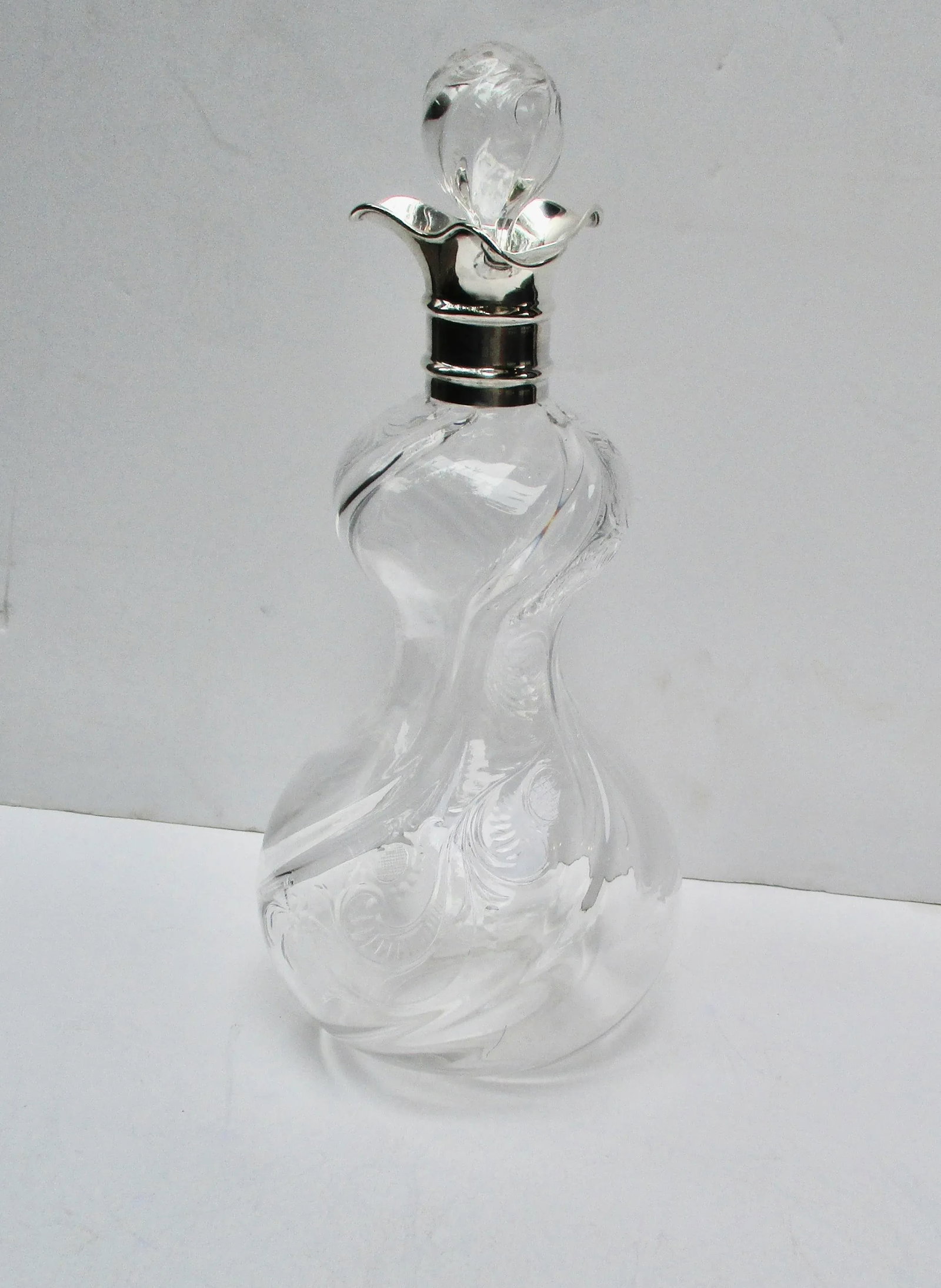1895 Antique Art Nouveau Decanter by Henry Wilkinson - 8