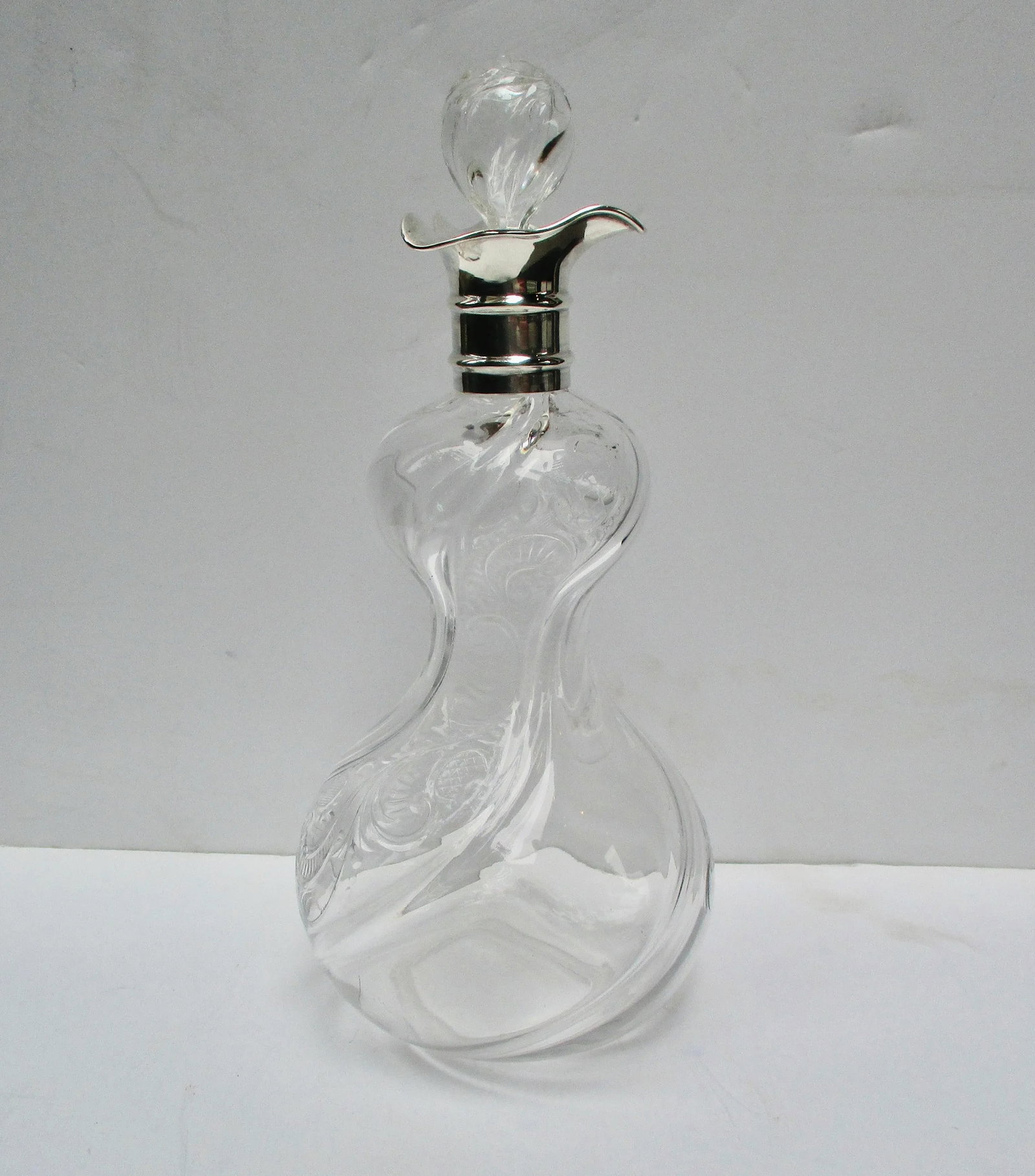1895 Antique Art Nouveau Decanter by Henry Wilkinson - 9