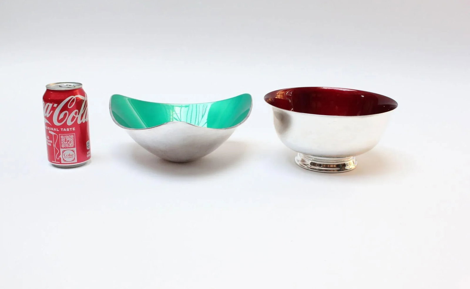 Set of Two Mid-Century Reed and Barton "Color Clad" Green and Ruby Red Silver-Plated Bowls - 7