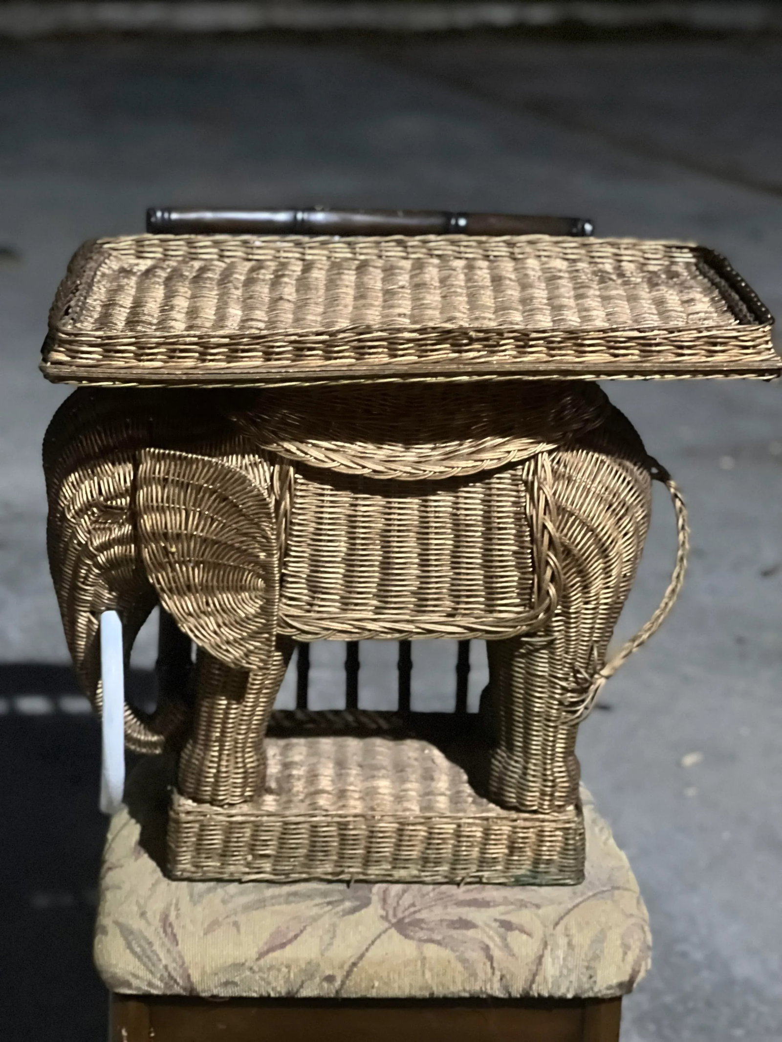 1970s Golden Wicker Elephant Tray Table - 3