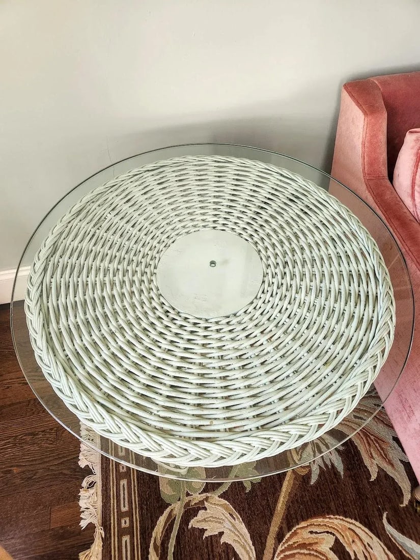 Mid 20th Century Vintage White Woven Wicker and Bamboo Side Table With Glass Top - 6