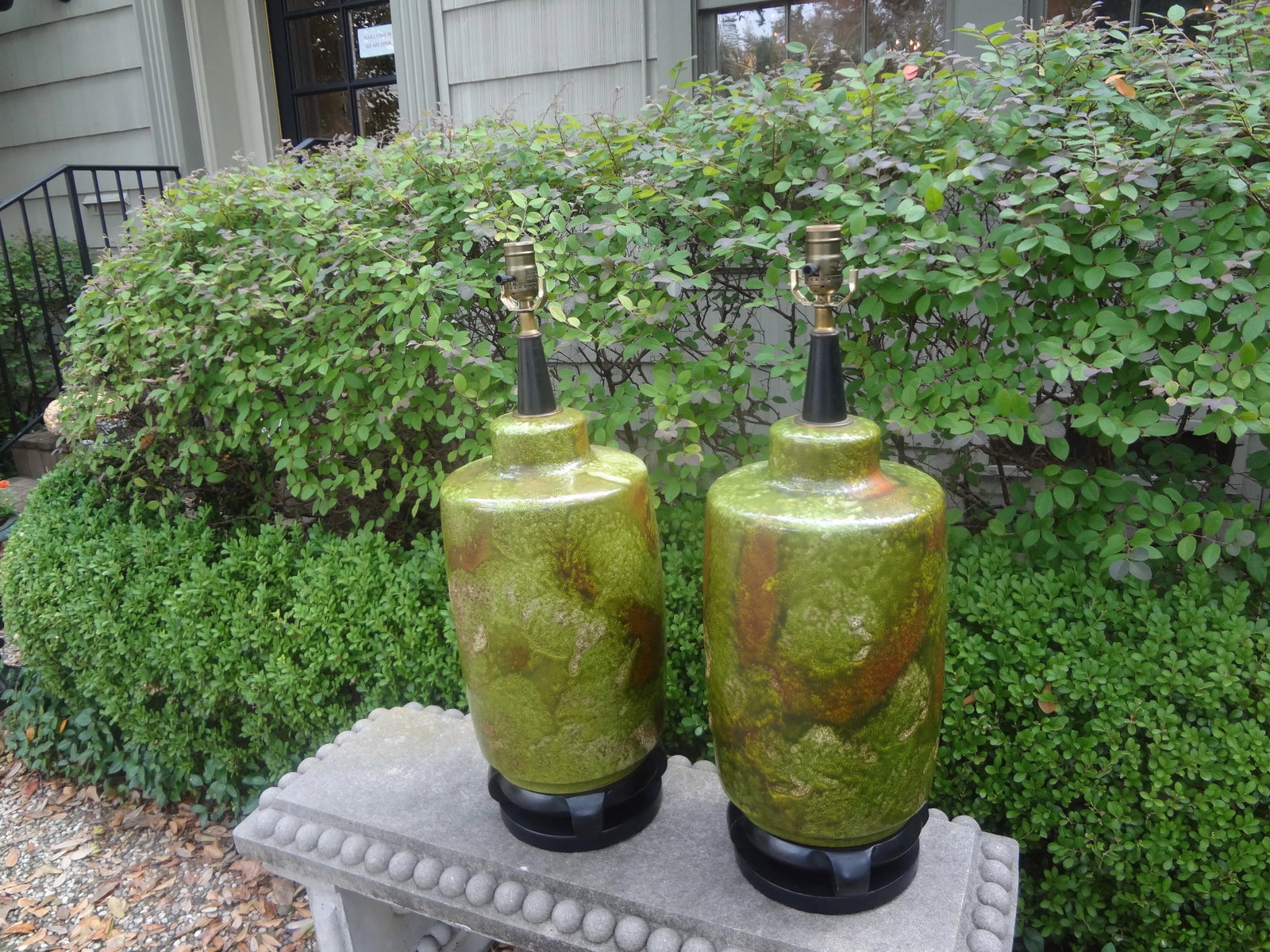 Pair of Hollywood Regency Lamps Attributed to James Mont - 11