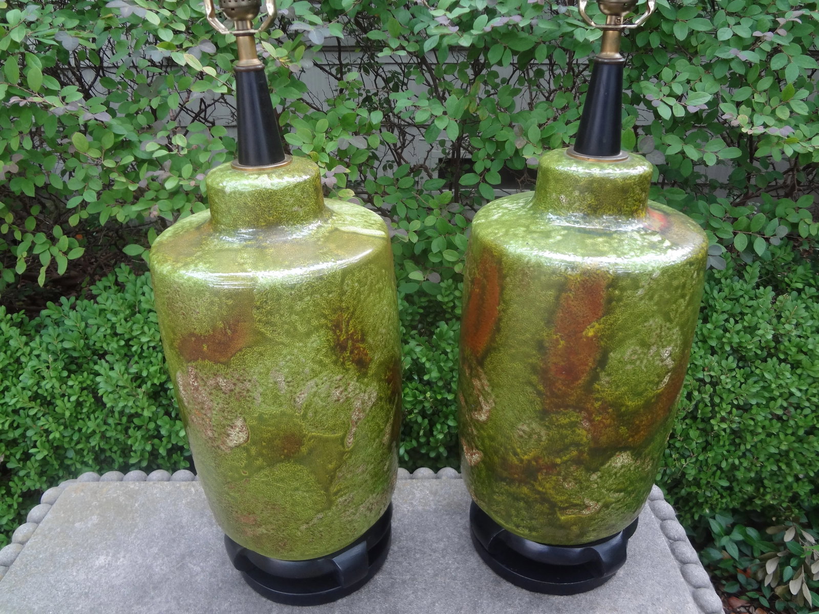 Pair of Hollywood Regency Lamps Attributed to James Mont - 2