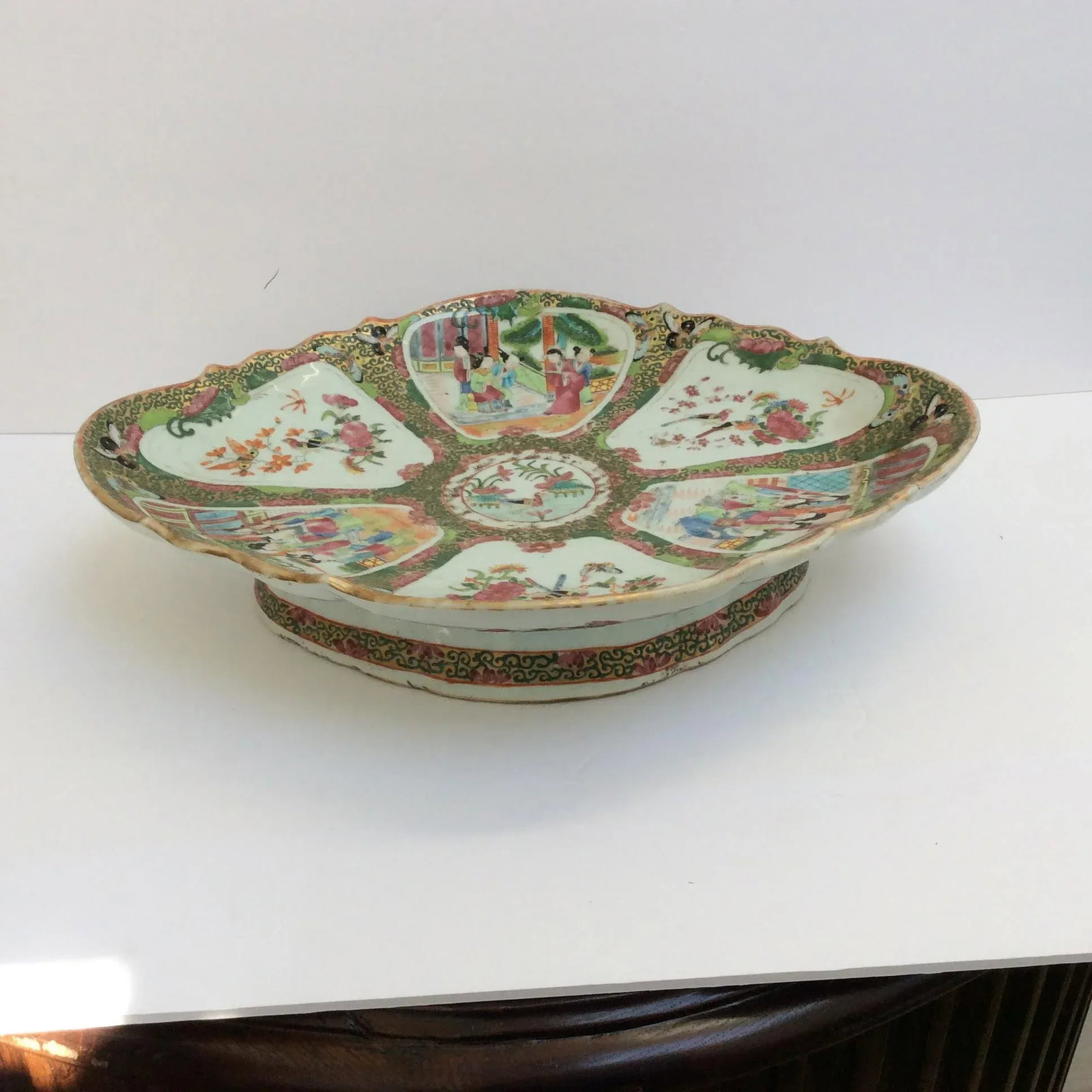 Chinese Export Famille Rose Serving Platter - 2
