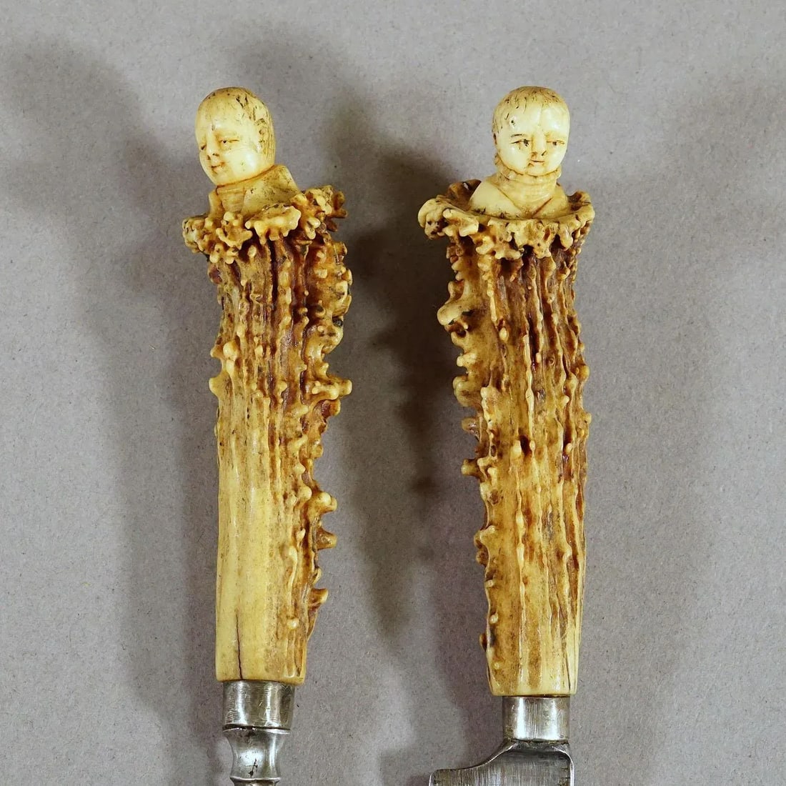 Antique Set of Rustic Serving Cutlery With Carved Horn Handles 19th - 3