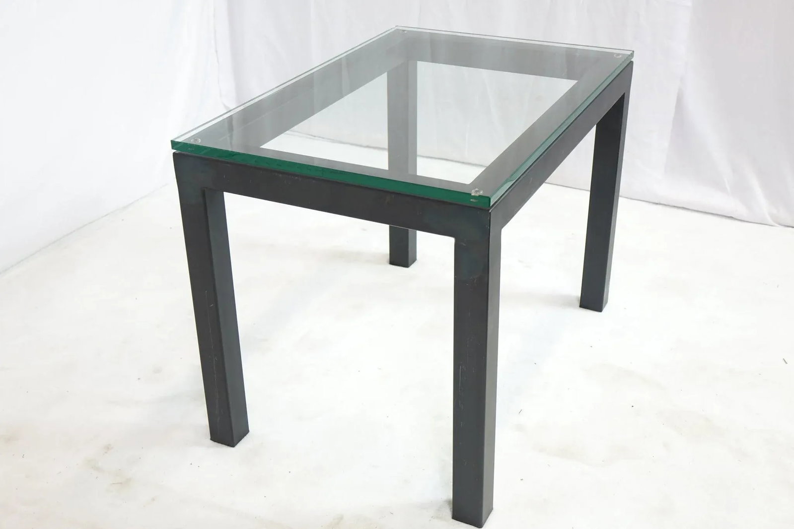 Mid 20th Century Modern Side Table - 4