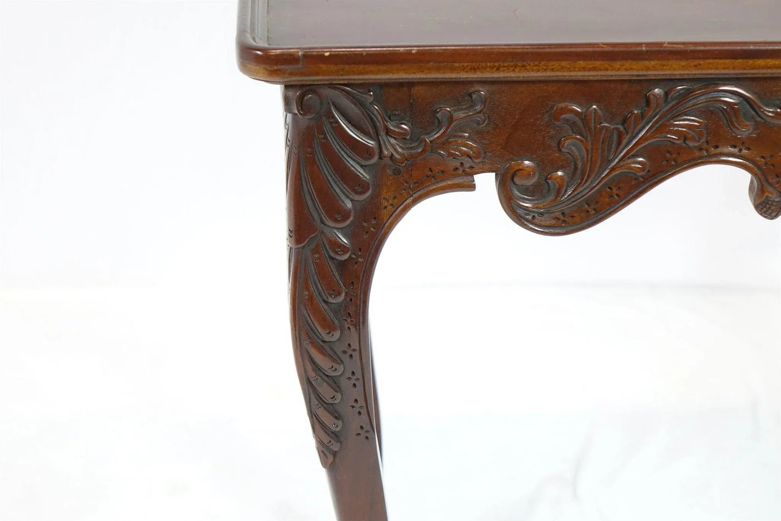 Mid 20th Century Vintage Carved Table - 3