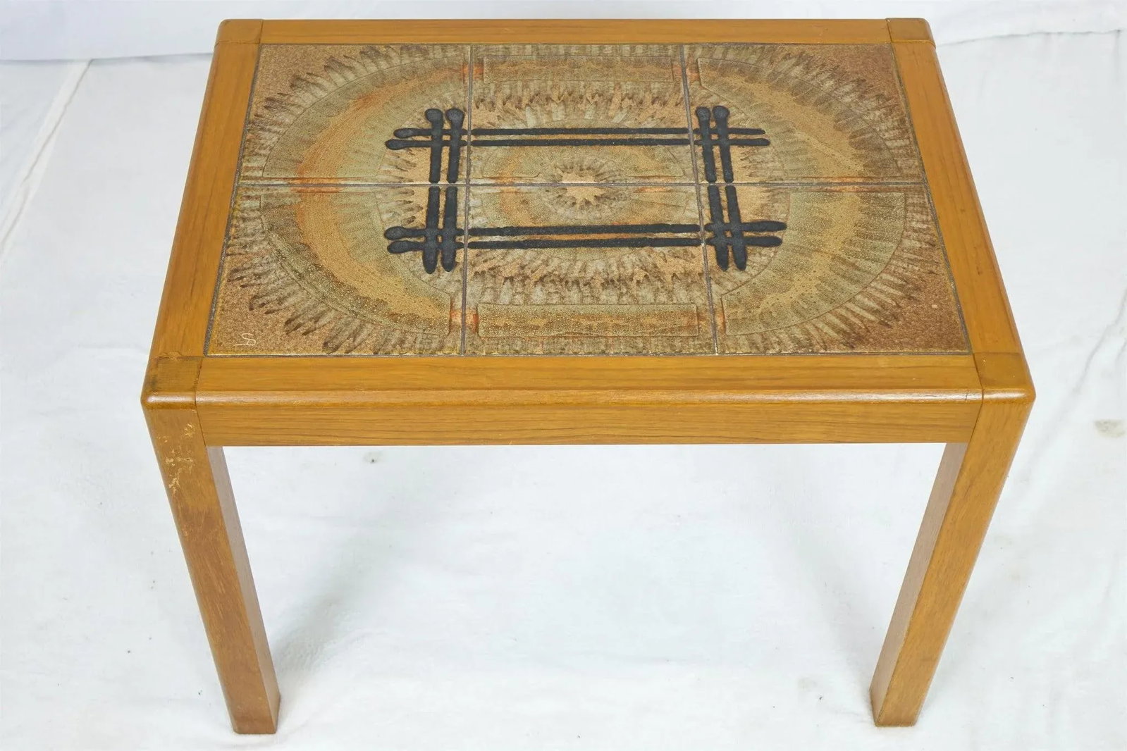 Late 20th Century Small decorative Table with Tile top - 3