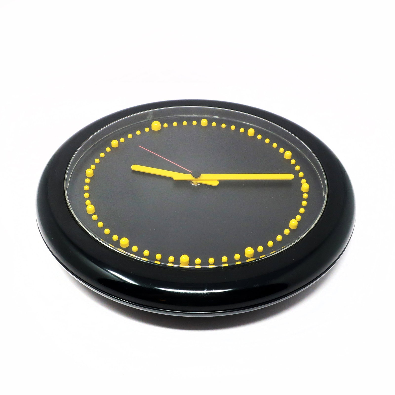1980s Postmodern Black and Yellow Rexite Zero 980 Wall Clock - 3