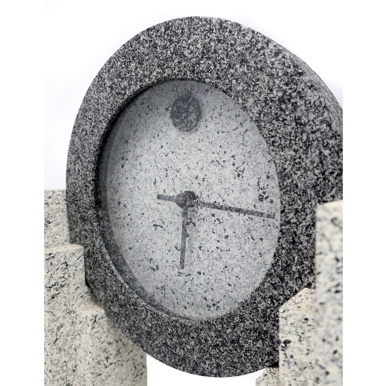1980s Post Modern Mantle Clock by Empire Arts - 4