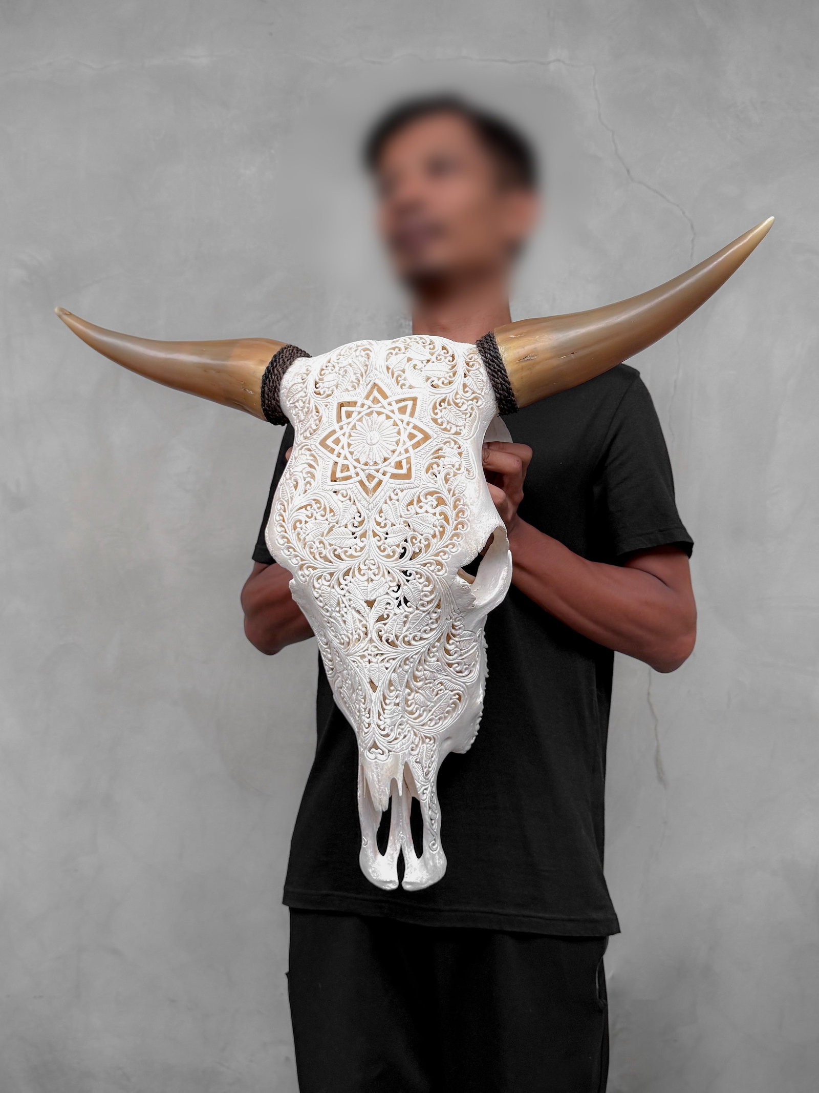 Brown bull's skull - Star mandala motif with turquoise inlay - 2