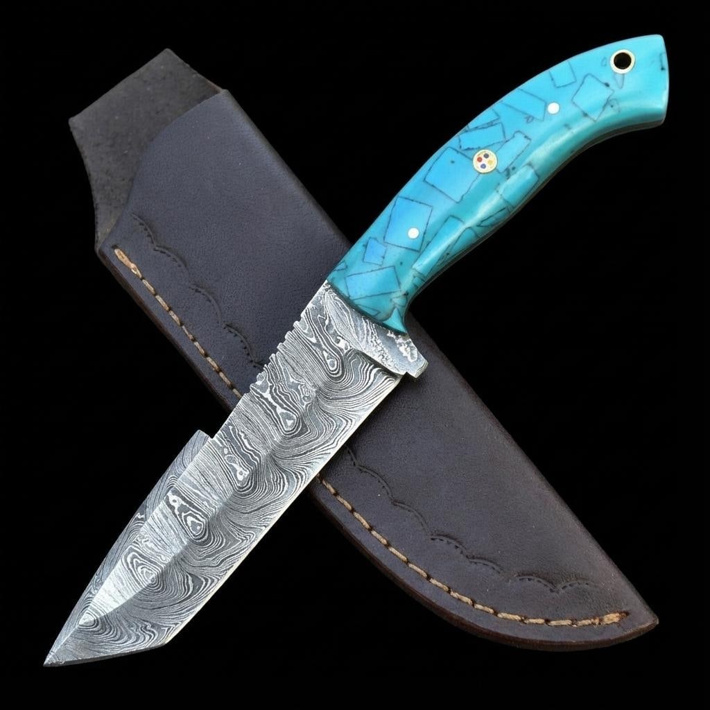10" Hand Forged Damascus Steel Hunting Knife Skinner Blade with Leather Sheath: Title:10" Hand Forged Damascus Steel Hunting Knife Skinner Blade with Leather Sheath Description:This is a custom, hand-forged hunting and skinner knife featuring a distinctive Damascus steel blade.