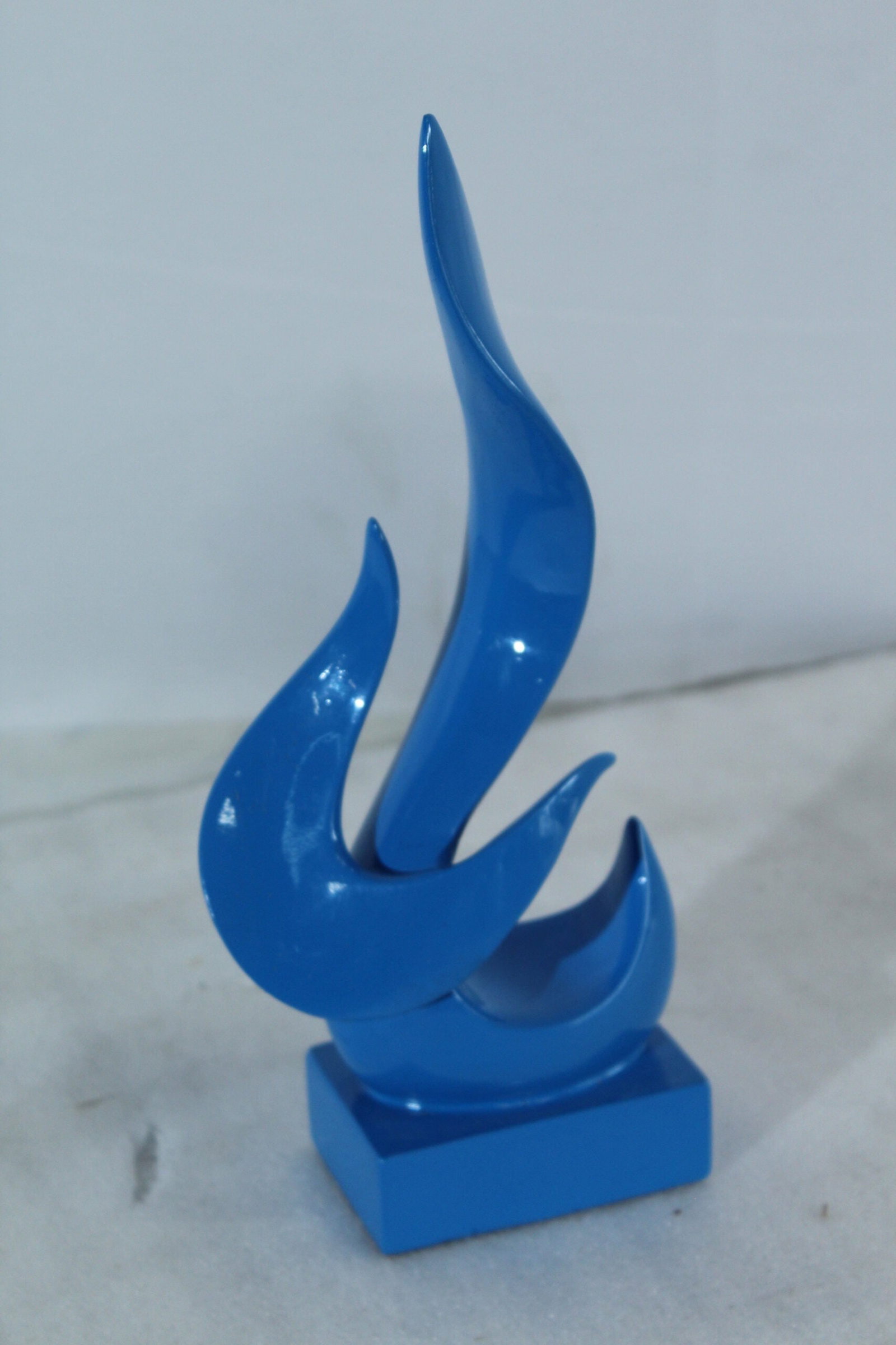 Resin Abstract Flame Sculpture –Bold Blue Indoor/Outdoor Modern Art Statue with Glossy Finish, - 10