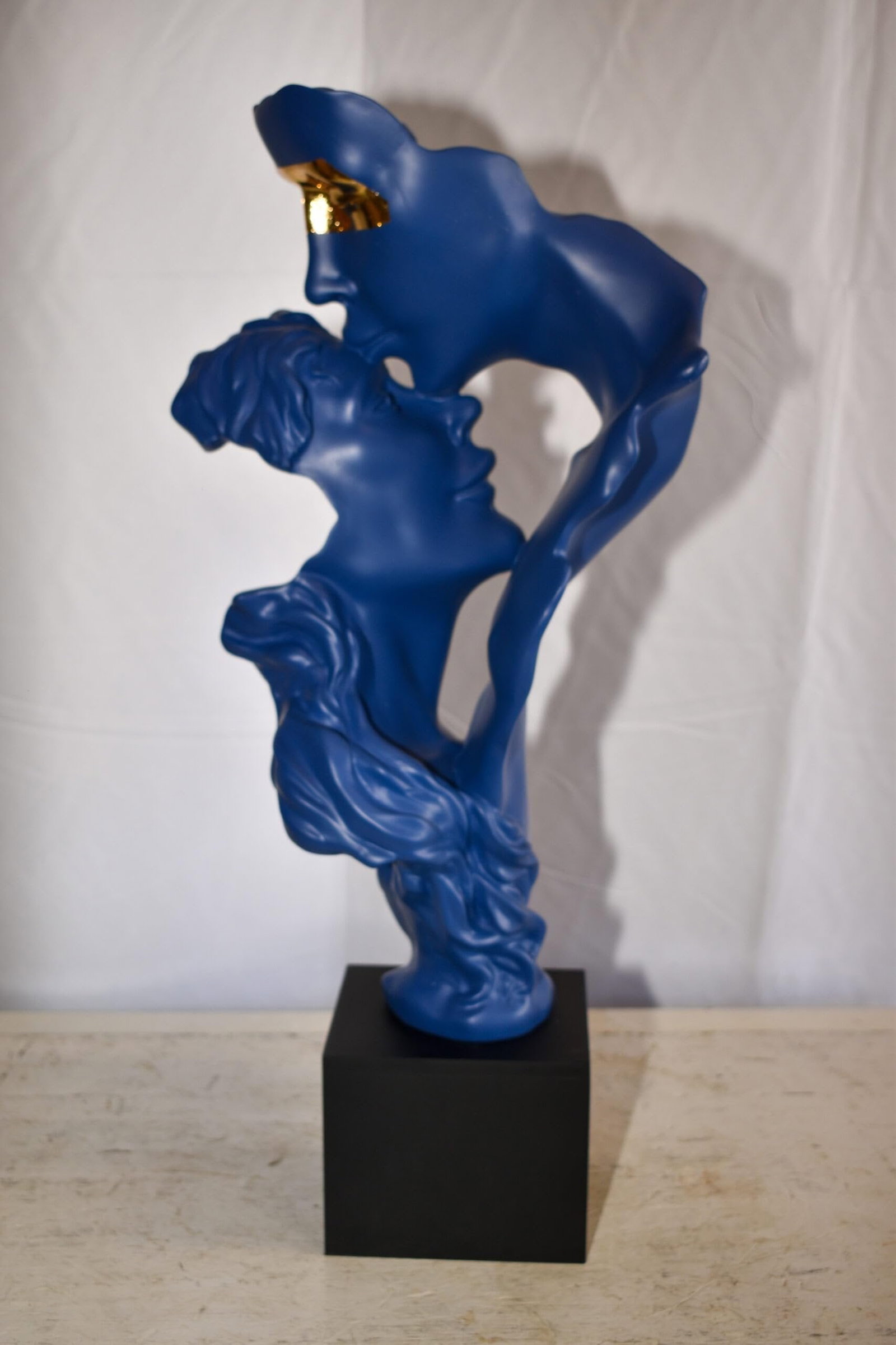 Abstract Modern Lovers Blue Resin Statue 12" x 8" x 26"H - 4